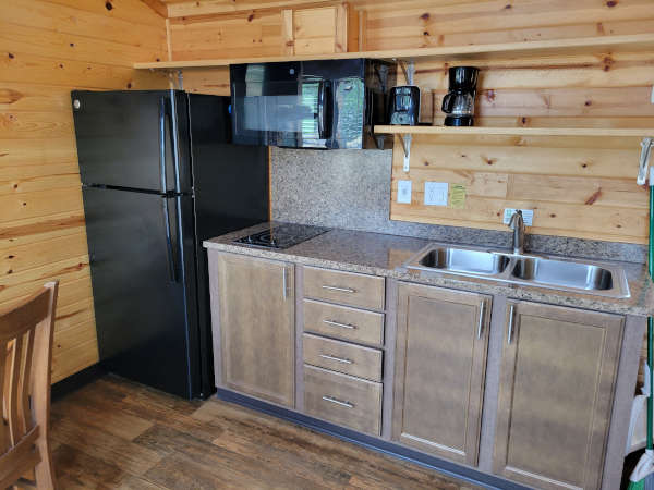 Cabin P2 kitchen